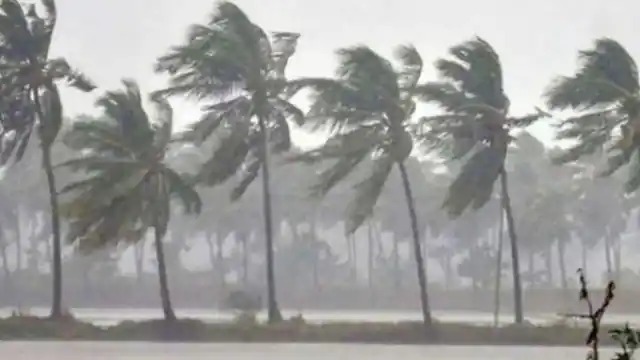 बंगाल की खाड़ी में उठा चक्रवाती तूफान असानी, पूर्वी तट की ओर बढ़ने के आसार…