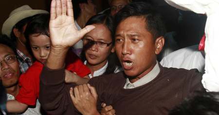 Myanmar की सेना ने चार लोकतंत्र समर्थक कार्यकर्ताओं को दी मौत की सजा