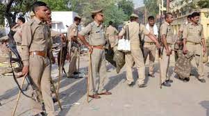 UP : लखनऊ में अंडा व्यापारी से हुई लूट मामला, पुलिस ने नाबालिक समेत 4 लोगो को  किया गिरफ्तार