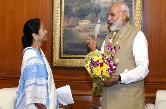 Mamata Banerjee : कैसी रही संदेशखाली विवाद के बीच PM Modi और CM Mamta की मुलाकात, जानें क्या हुई बात