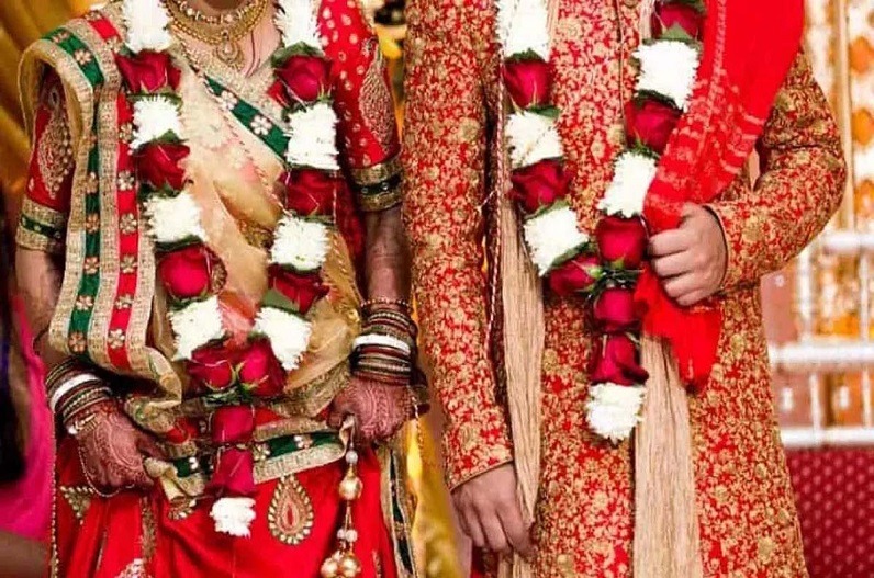 Rampur News: रात भर दुल्हा करता रहा इंतेजार, शादी के लिए नहीं पहुंची दुल्हन, जानें क्या है मामला?