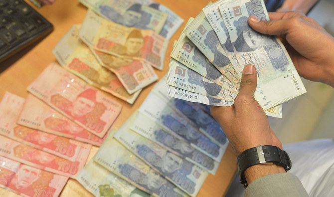 Pakistan Currency: पाकिस्तानी रुपये पर छिड़ा विवाद, इस नेता की तस्वीर छापने की हो रही मांग